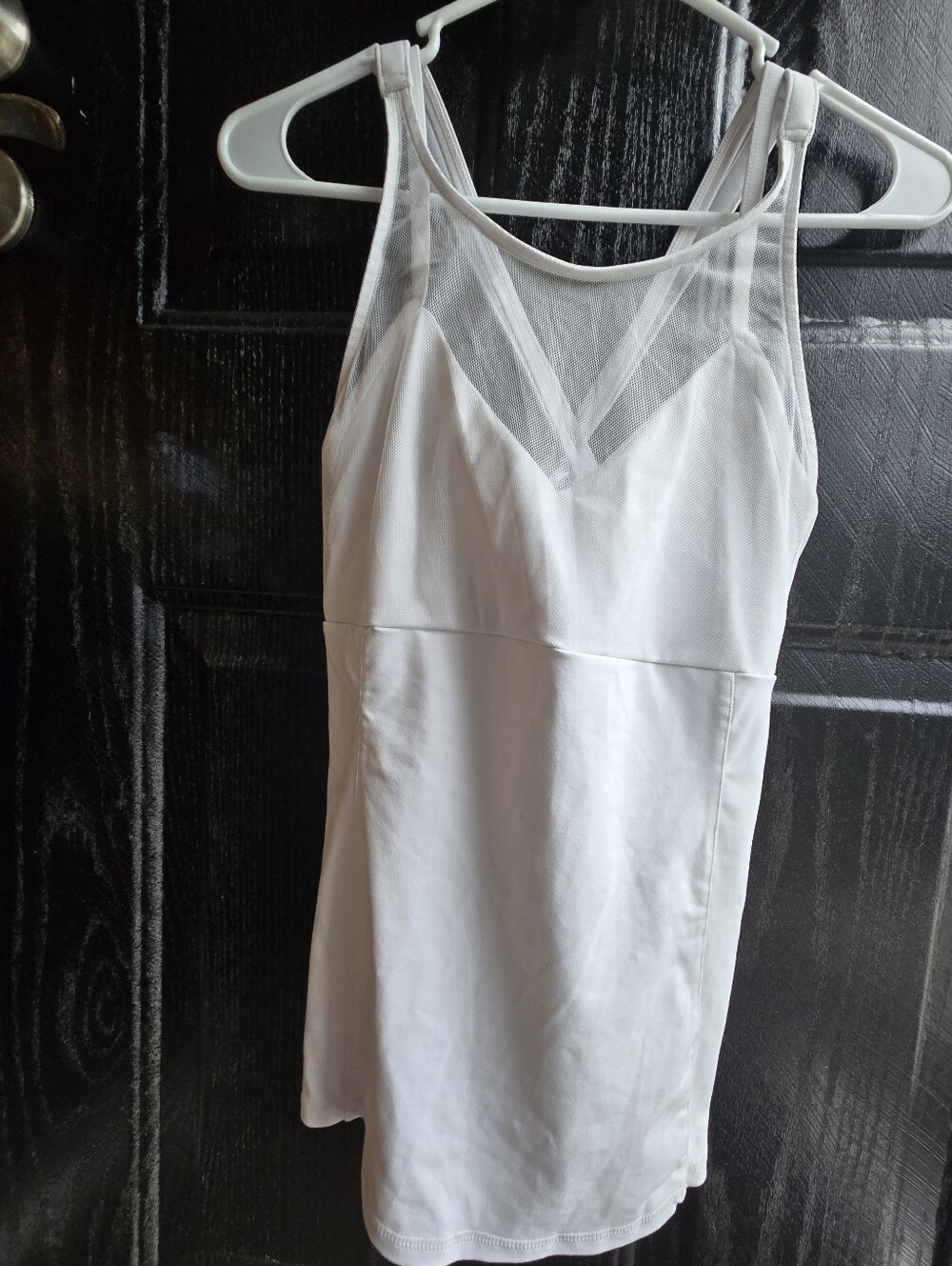 Alo Yoga White Crossback Bra Tank Size Medium